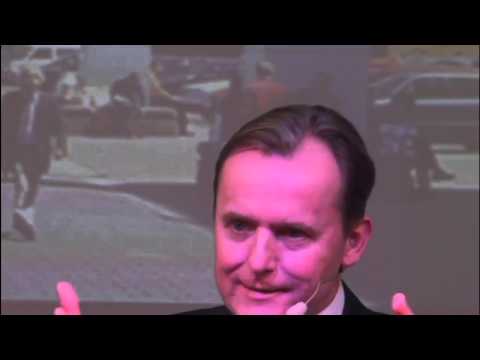 Geldsystem: Wahre Ursache der Finanz- und Schuldenkrise | Turgut Michael