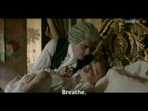 Maria Theresa gives birth (Maria Theresia, 2017)