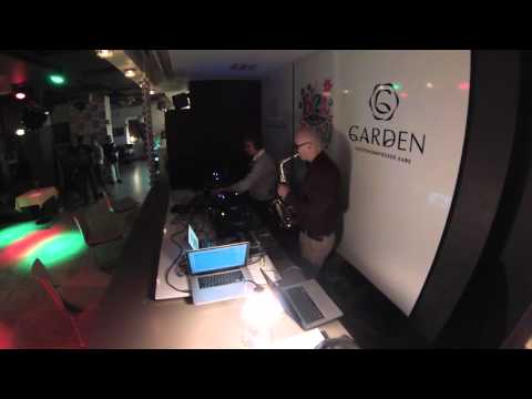 Саксофонист Syntheticsax & Dj Sandr