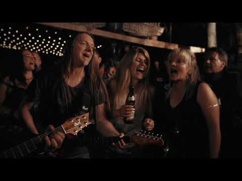 SchÃ¼rzenjÃ¤ger – „Meeting an der Bar“