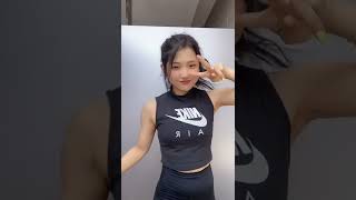 벌크업을 가장한 살크업 중  털은 없는데 좀 부담스러워서 가렸어 …댓글로 또 뭐라 할거 알아 안다구 #헬린이 #fyp #추천 #헬스 #근육맨이될거야