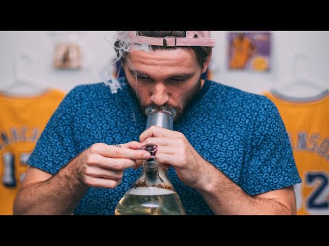 How to clean a bong - in 2 minutes
