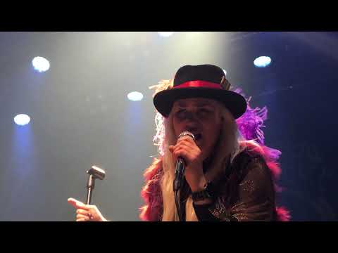 Noora Louhimo Experience - Tavastia-klubi, Helsinki 8.12.2021 (1)