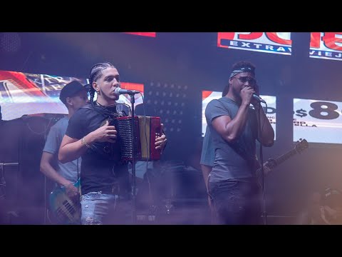 EL RUBIO ACORDEÓN - LOS CABARECES [EN VIVO]