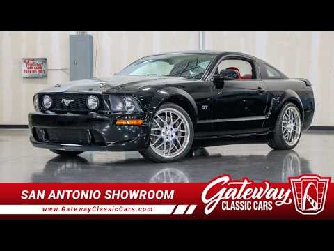 2005 Ford Mustang (CC-2077818) for sale in New Braundfels, Texas