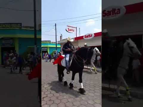 Desfile  hípico en San José el ídolo Guatemala 