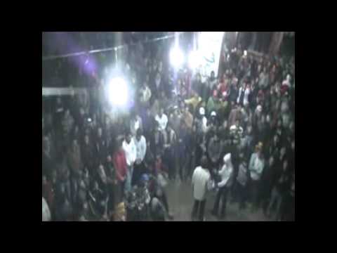 مظاهرة مسائية بحضور الفنانة فدوى سليمان في بلدة داعل في ريف درعا