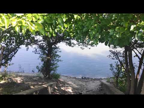 Walking tour thruogh grass park and second Tiraspol beach