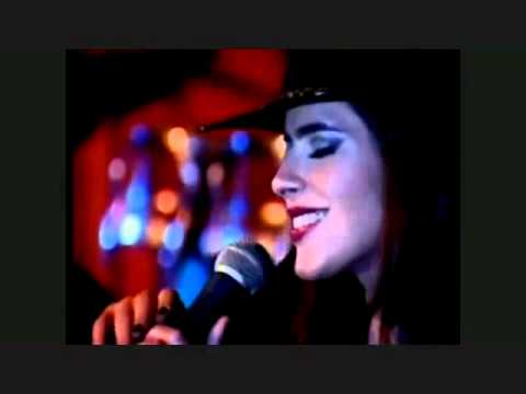 Zharick León - Quién es ese hombre