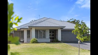 14 Amaroo Drive, Narrawallee, NSW 2539