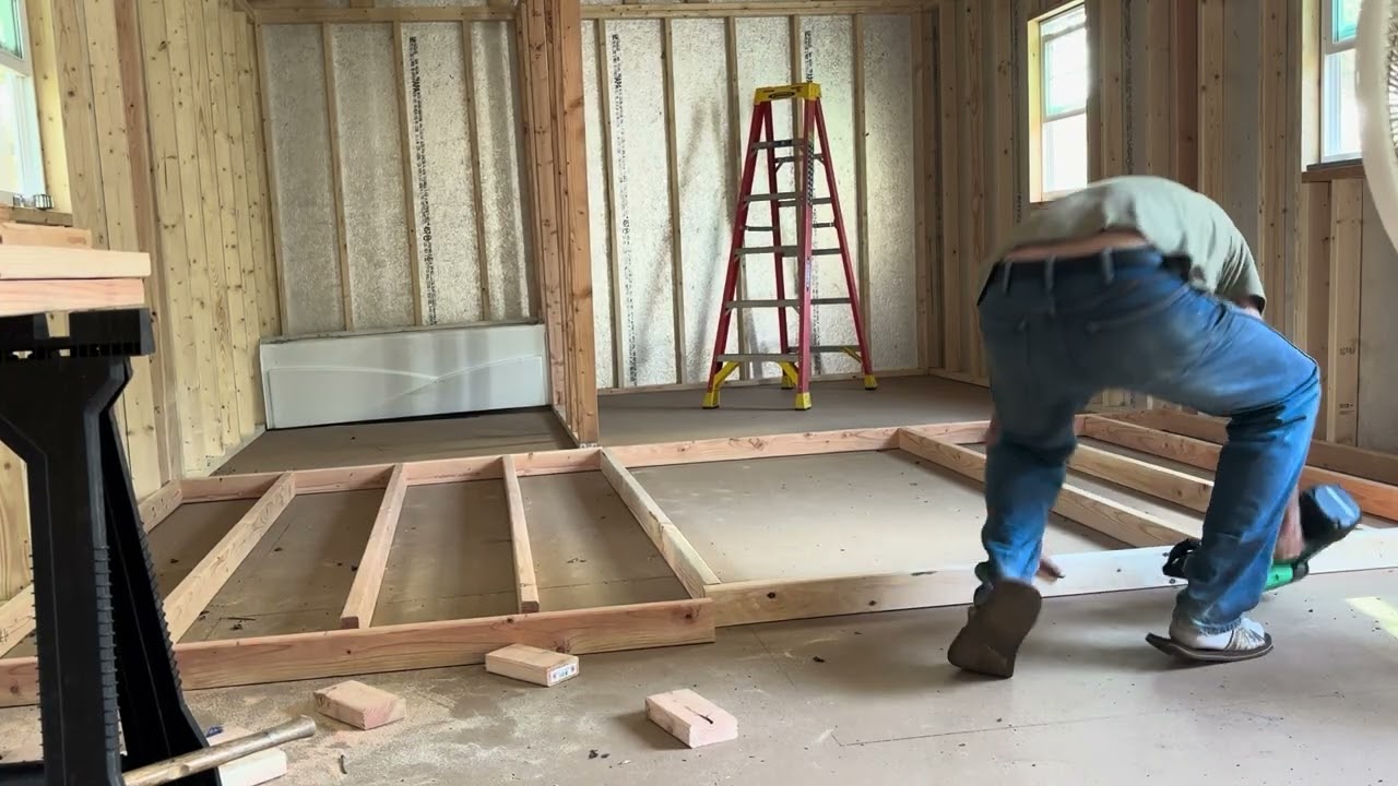 Tiny house build