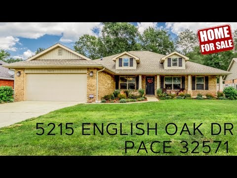 Impeccable 4 Bedroom Brick Home For Sale in Pace 32571