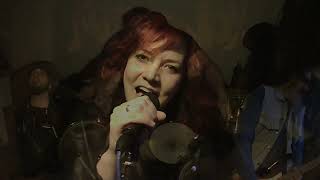 Video Rusty Fox featuring Dara Schebe - BROUK