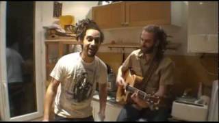 Taïro - Aime la vie (demo in the kitchen!)