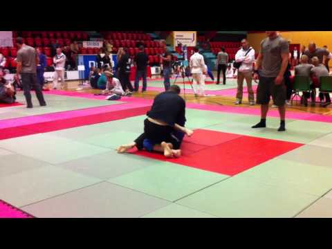 Nordic Open BJJ 2011: Morten Olsen [ Fight Factory ] vs Nicolaj Hempel [ Fightgym.dk ]