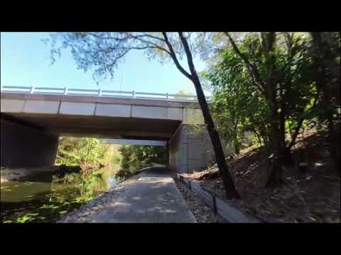 "Walking the Robina Riverwalk: A Refreshing Walking Exercise in Gold Coast, Australia!