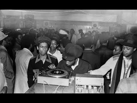 STRICTLY ROOTS ESSENCE SELECCION CHAPTER TWO