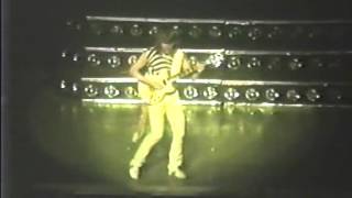 Triumph - Rock&#39;N&#39;Roll Machine/Guitar Solo