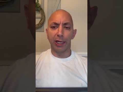Working on rolling testimonial video thumbnail