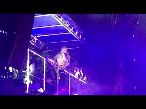 QUEBONAFIDE - Między słowami - LIVE RADOM HD