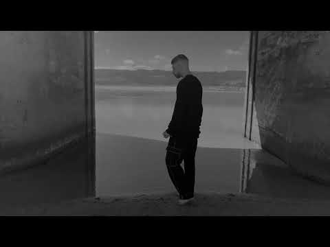 HUGO CASTRO  FLIPPER🐬 (VIDEOCLIP)