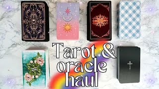 Tarot & oracle haul 🤭 Fantasy vibes, mass market decks & print on demand 🔮