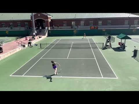 Alicia Herrero Linana gets singles win over TCU