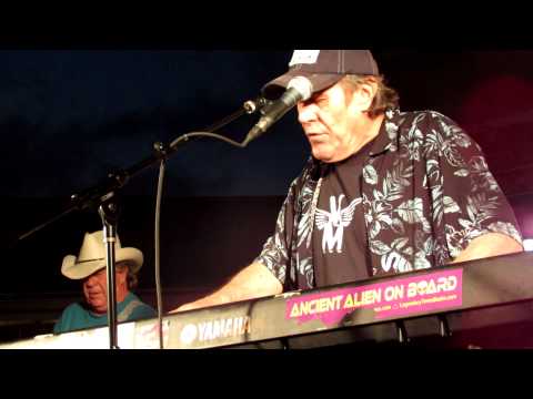 The Commander Cody Band performs "House of Blue Lights" in Rochester, NY on 7/20/12