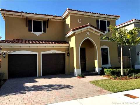 15420 SW 173rd St,Miami,FL 33187 House For Sale