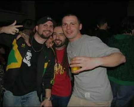 Roe Delgado acústico "La flor no se marchitó"