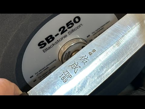 Japanese ZDP 189 Knife VS Tormek Blackstone. Can it be sharpened?