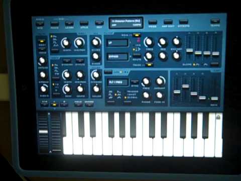 Akai EWIUSB plays Sunrizer synth on iPad2 (First Look)