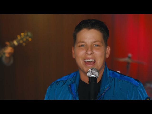 Nachts Sind Alle Katzen Grau von Kerstin Ott ((jetzt ansehen))