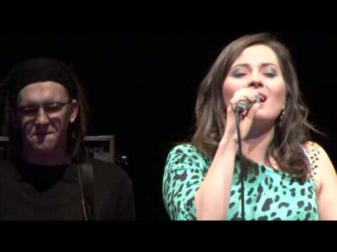 Gabriela Gąsior & HolyNoiz - LIVE - Słudzy Pańscy Chwalcie Pana