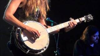 Court Yard Hounds doing some old Dixie Chicks, Roanoke 2011