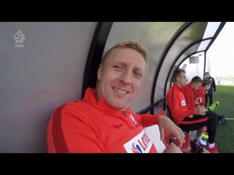 Peszko mówi po Francusku