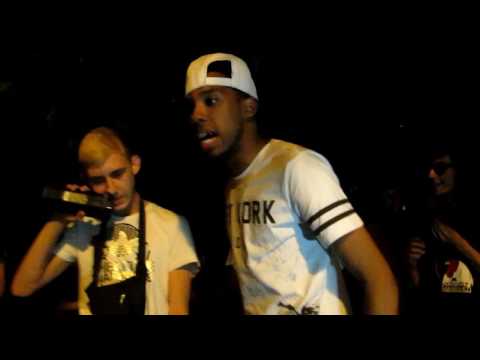 MISTER M vs LA MAKINARIA (CUARTOS - ULTIMA CLASIFICATORIA - INTERCHANNEL BATTLE - MADRIDSOULRAP)