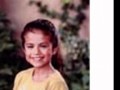 EXCLUSIVE RARE PICS OF SELENA GOMEZ AND DEMI LOVATO ON BARNEY