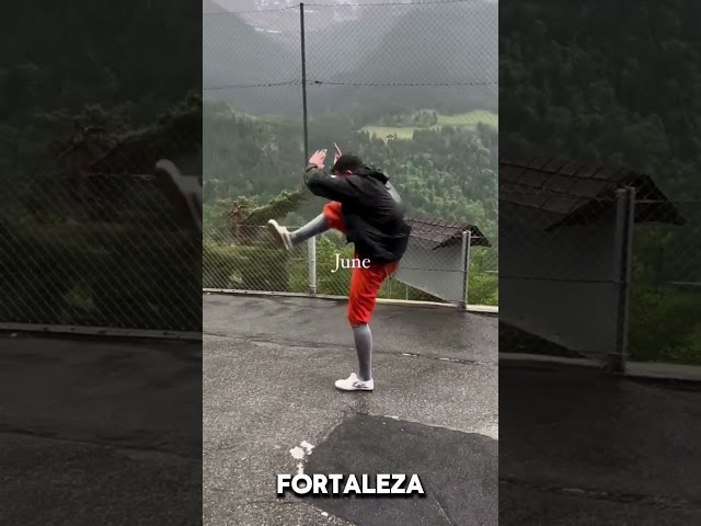 Vídeo relacionado con Kung Fu Cat Hanbo Eskrima Kungfu Kali Kitten Artes Marciales Camiseta