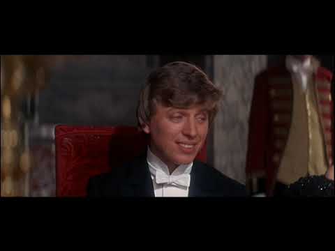 Half A Sixpence 1967 (Dinner Scene)