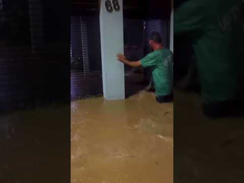 Enchente na cidade Pedra do Indaiá MG.