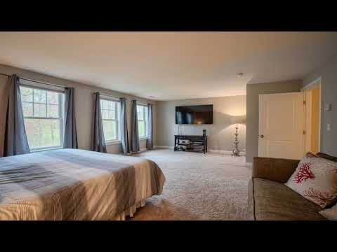 4 Middlewood Dr 4, Wenham, MA 01984