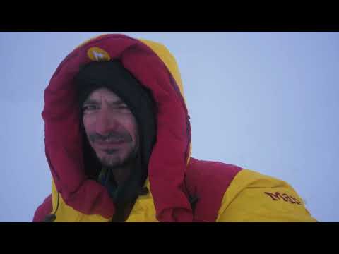 Něha Himálaje - kniha a film Extrémního fotografa