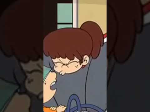 Линн и Линкольн поцеловались