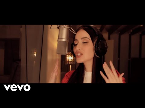 download lagu mp3 mp4 Kenza Farah, download mp3 Kenza Farah free downloadn, video klip Kenza Farah