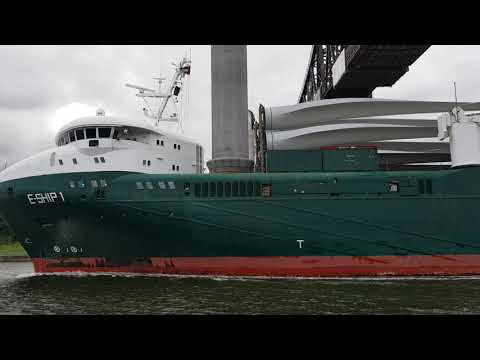 Begrüßung der E-Ship 1 an der Schiffbegrüßungsanlage Rendsburg