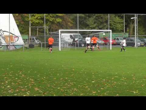 Opjestropdas.nl 5 nov 2016 DWSV 3 - VV De Meern 10 com 4-4 Doelpunt Wouter, assist Sabir (0-3)