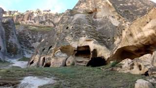 preview picture of video 'Ihlara Valley, Cappadocia, Turkey'