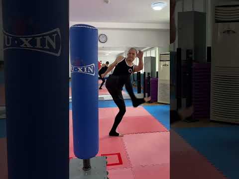 Muay Thai feint side kick #muaythai #sidekick #mma