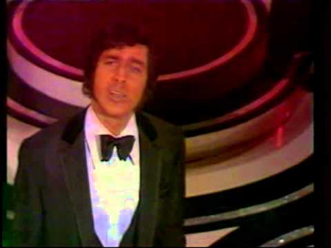 Engelbert Humperdinck  '' Il Mondo'' (My World) LIVE (The Engelbert Humperdinck Show)1970.